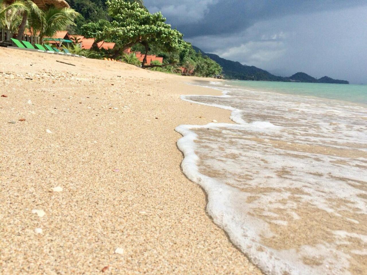 White Sand Beach Resort Ко Чанг Экстерьер фото